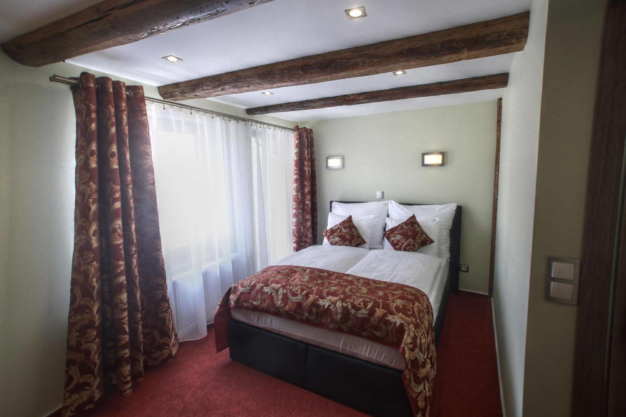 Hotel Schlafschoeningen Schoningen Экстерьер фото